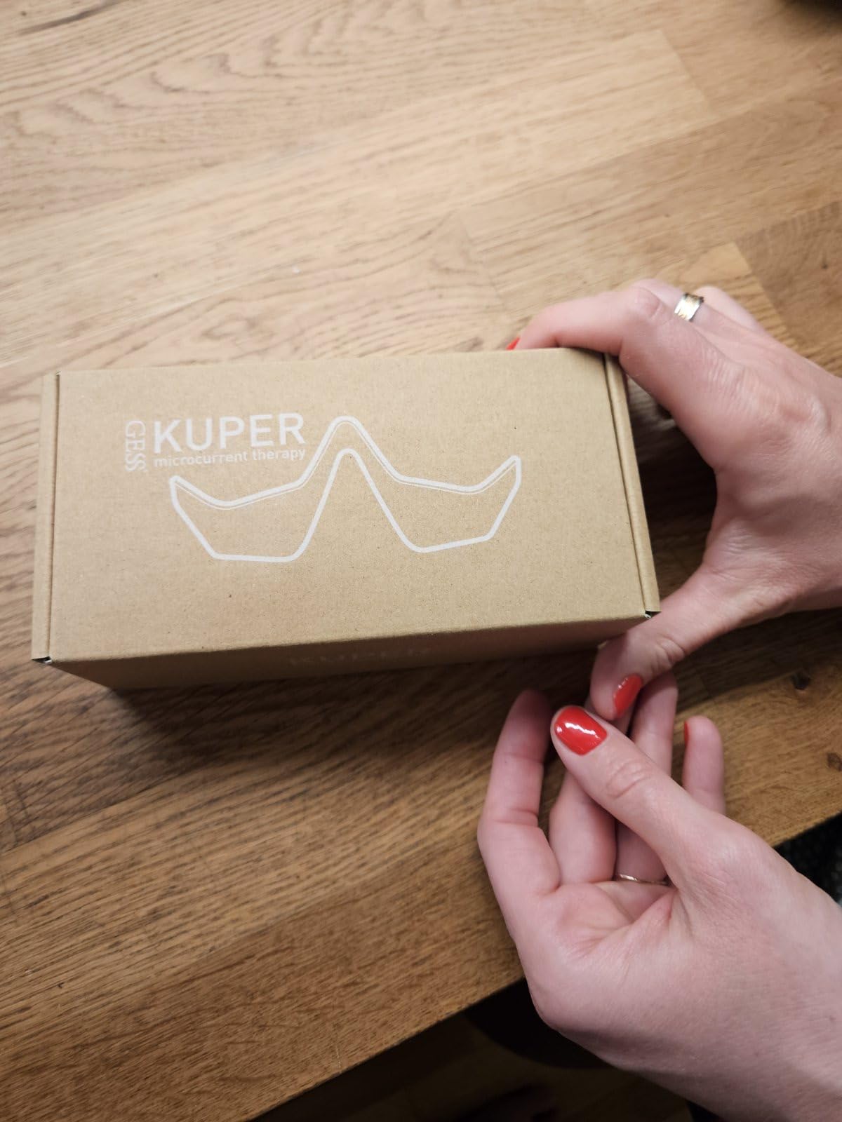 GESS Kuper Mikrostrombrille Gesichtslifting wiederaufladbar