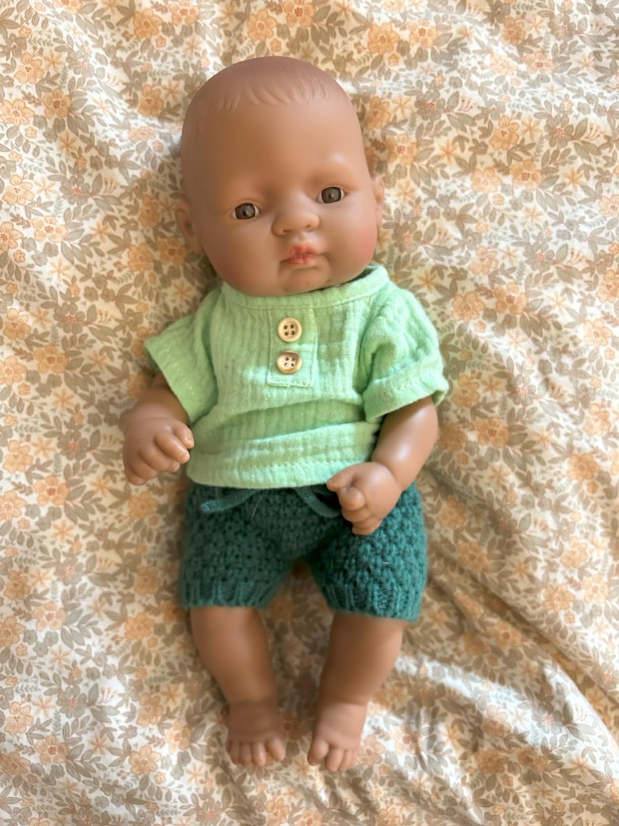 Miniland 31034 Babypuppe Afrikanisches Mädchen 32 cm