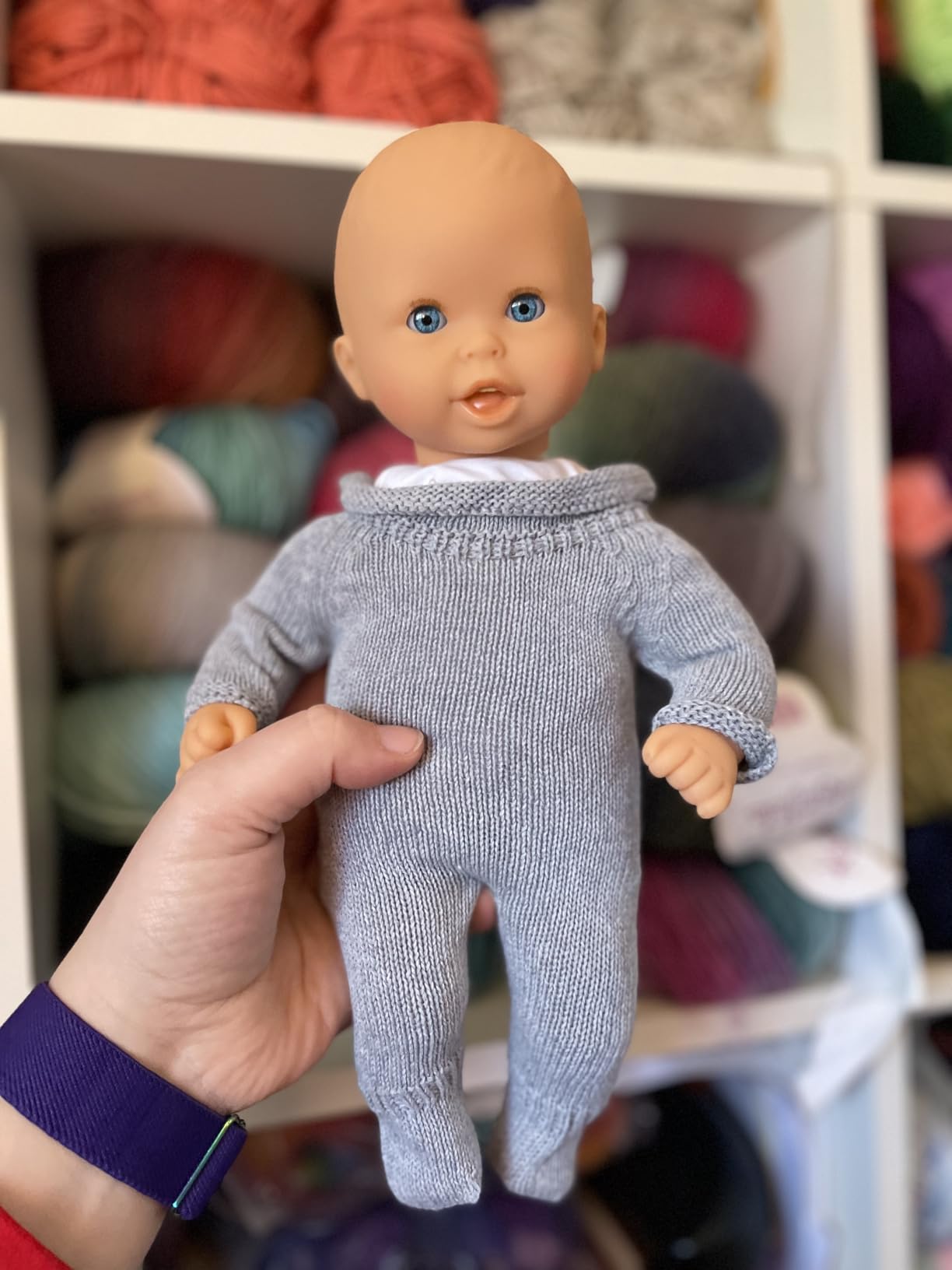 Miniland Dolls Strickpyjama blau für 32cm Puppen recycelt