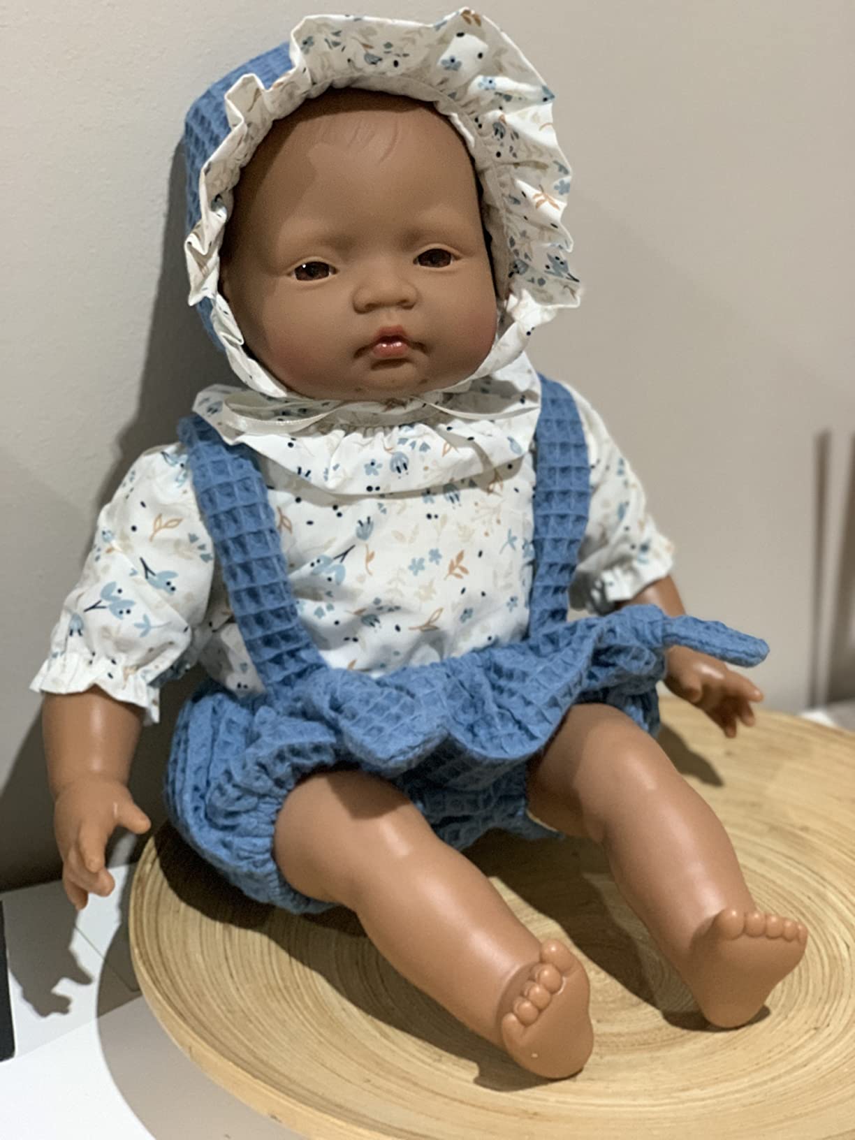 Miniland Dolls 31067 Babypuppe 40 cm Südamerikanisch