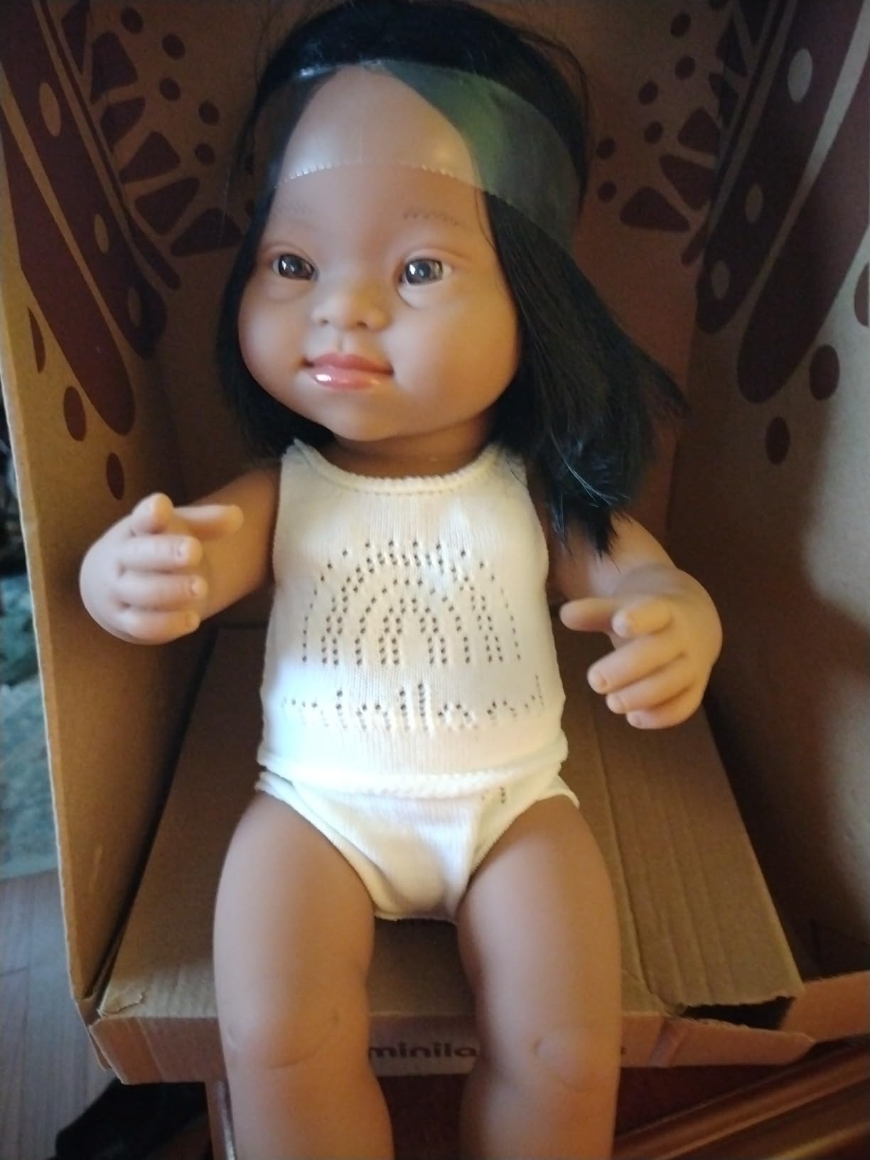 Miniland Dolls 31268 Babypuppe Mädchen 38 cm lateinamerikanisch