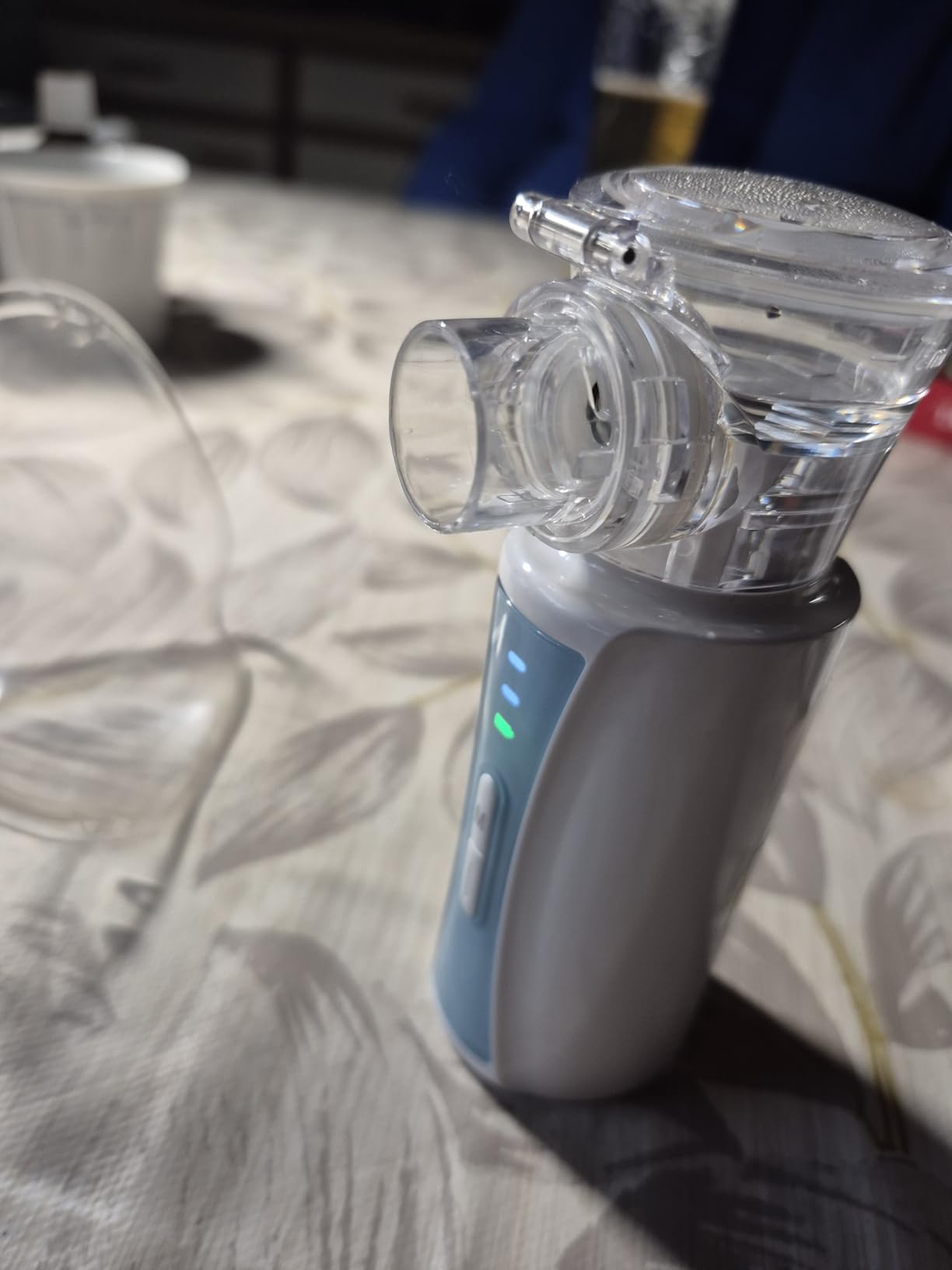 NIKYPJ Inhaler Inhalator USB blau-weiß Mesh-Vernebler 1-5 µm
