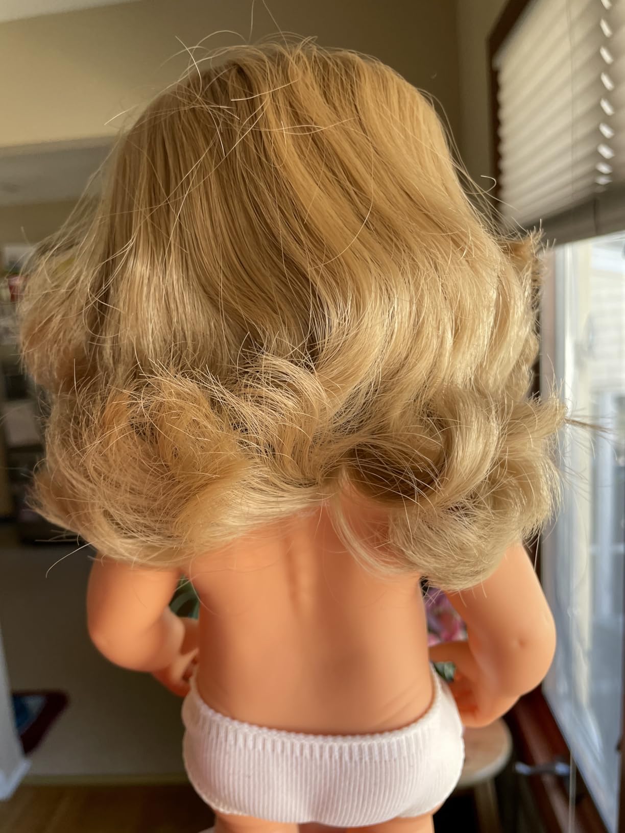 Miniland Dolls Babypuppe Mädchen 38cm dunkelblond ohne Kleidung