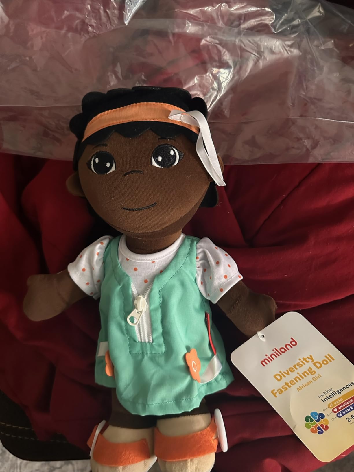 Miniland Diversity Stoffpuppe Afrikanisches Mädchen 40cm Anzieh