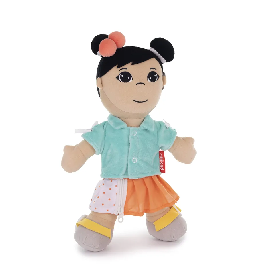 Miniland Dolls 96319 Stoffpuppe asiatisches Mädchen 40cm