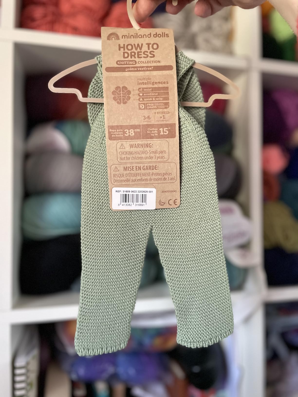 Miniland Strickset Latzhose Mütze grün 38 cm Puppen