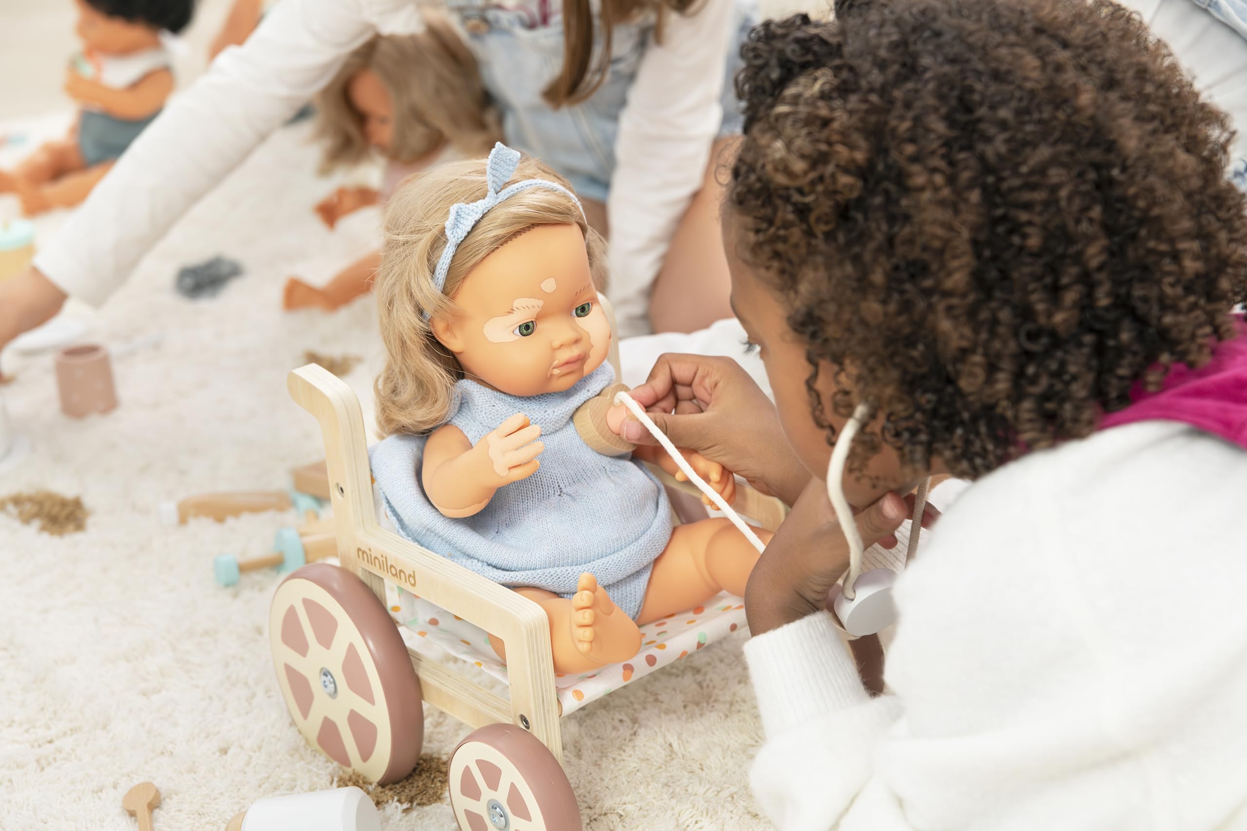 Miniland Colourful Babypuppe 38 cm Vitiligo dunkelblond