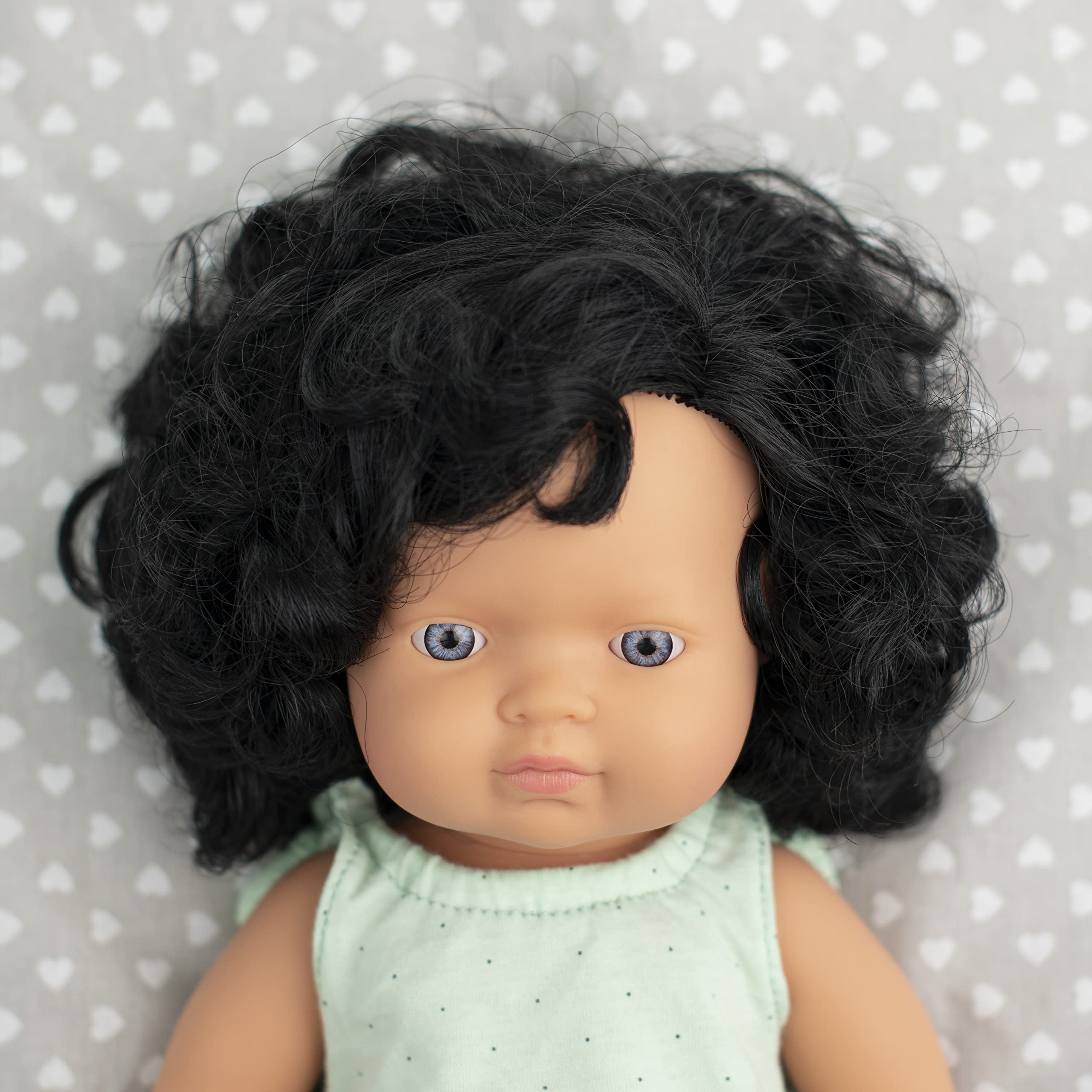 Miniland Dolls 31232 Babypuppe Mädchen 38 cm schwarze Locken Vinyl