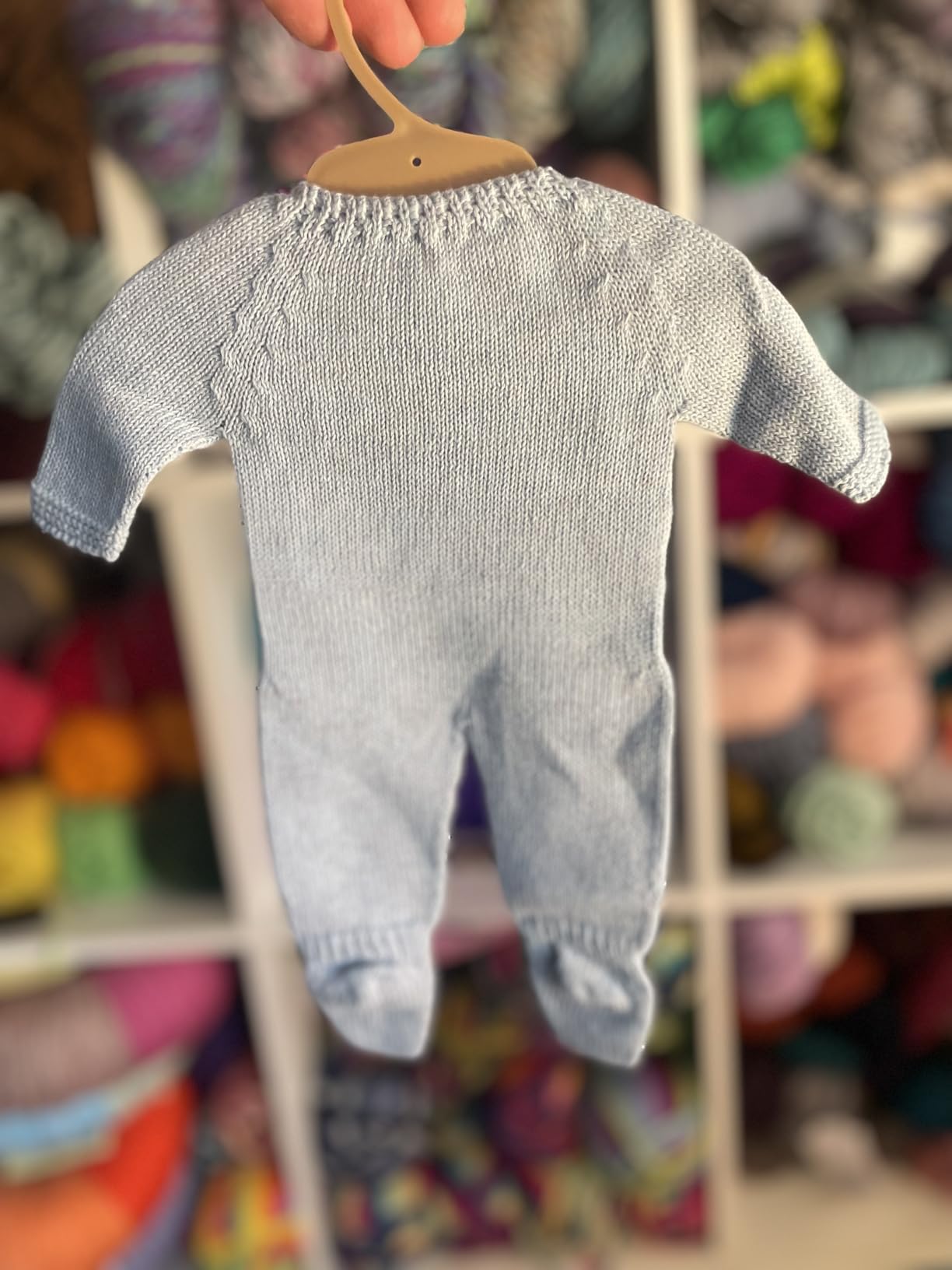Miniland Dolls Strickpyjama blau Puppenkleidung 38 cm recycelt