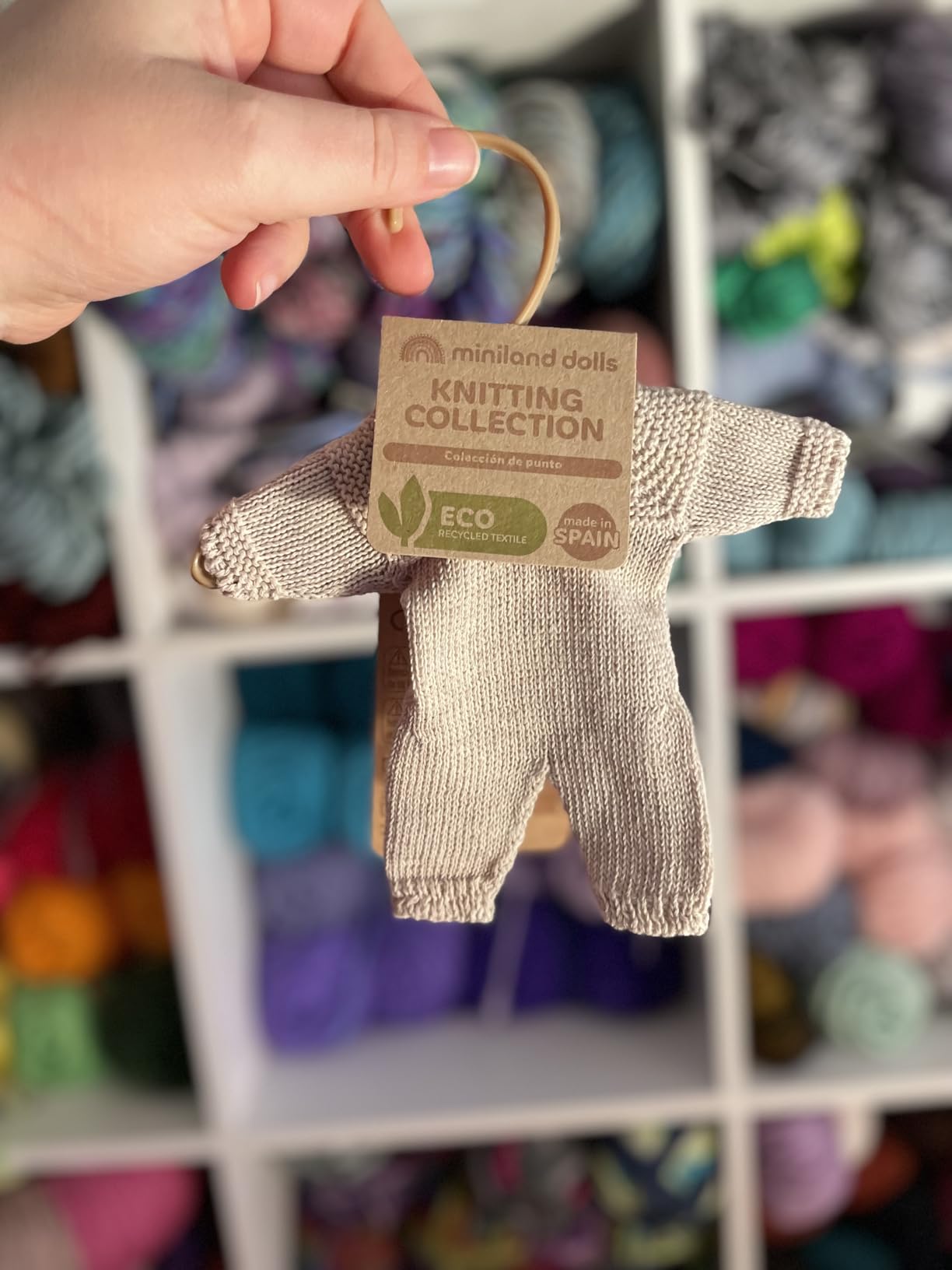 Miniland Dolls Strickpyjama beige für 21 cm Puppen Recycling