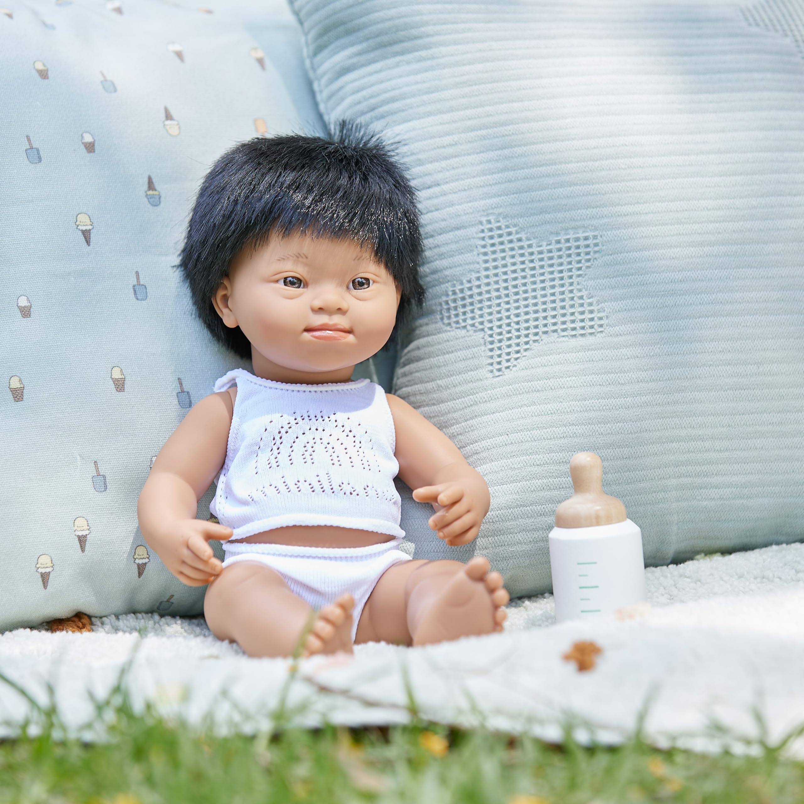 Miniland Dolls Babypuppe Junge 38cm Down Syndrom Lateinamerika