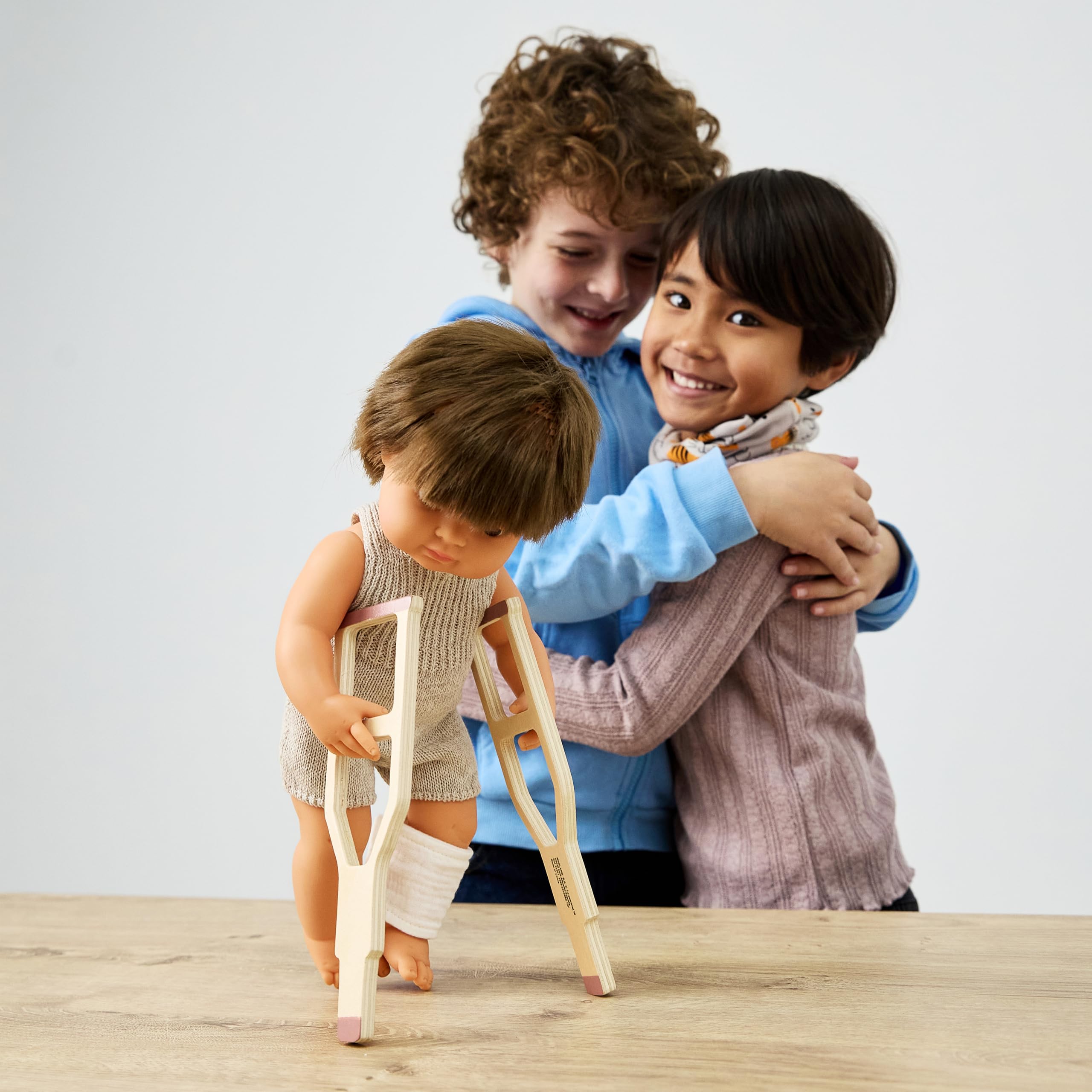 Miniland Dolls Inklusions-Set Puppenzubehör 5-teilig Empathie