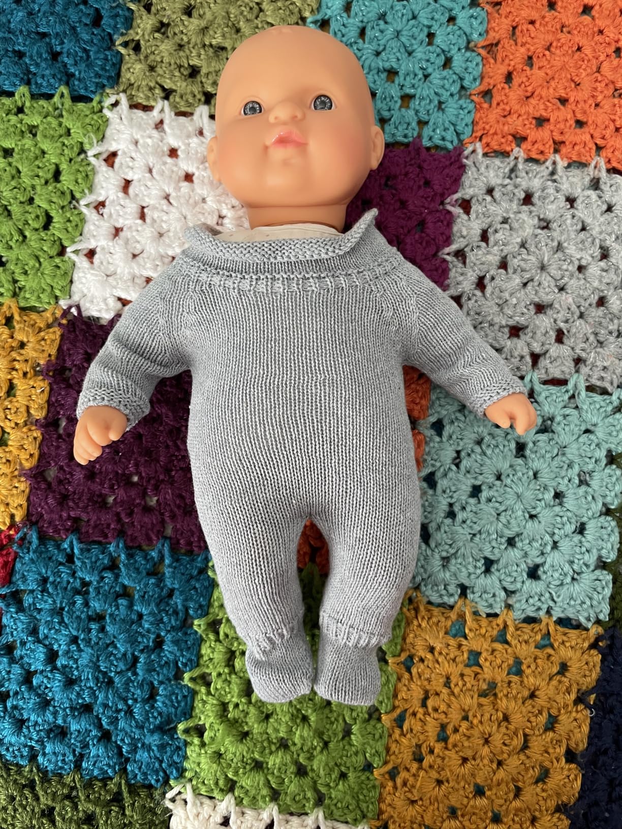 Miniland Dolls Strickpyjama blau für 32cm Puppen recycelt