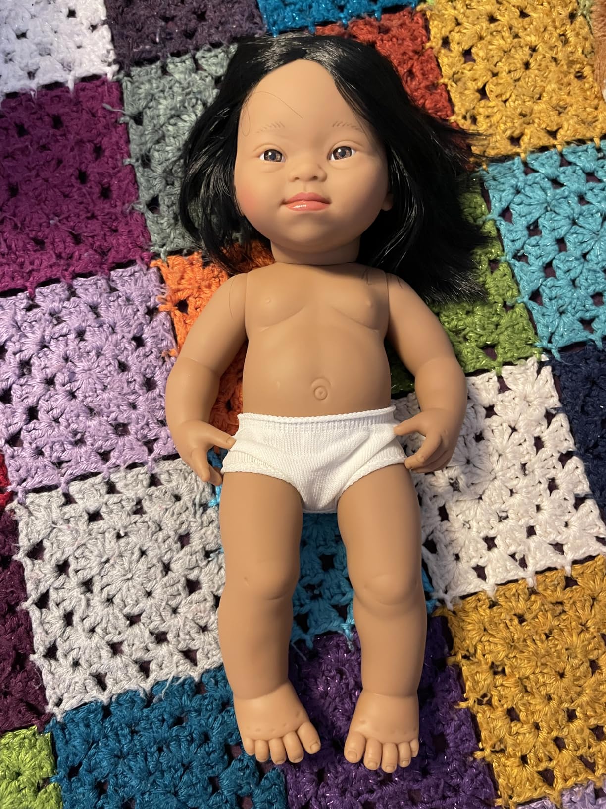 Miniland Dolls 31238 Babypuppe Mädchen 38 cm Down Syndrom Natur