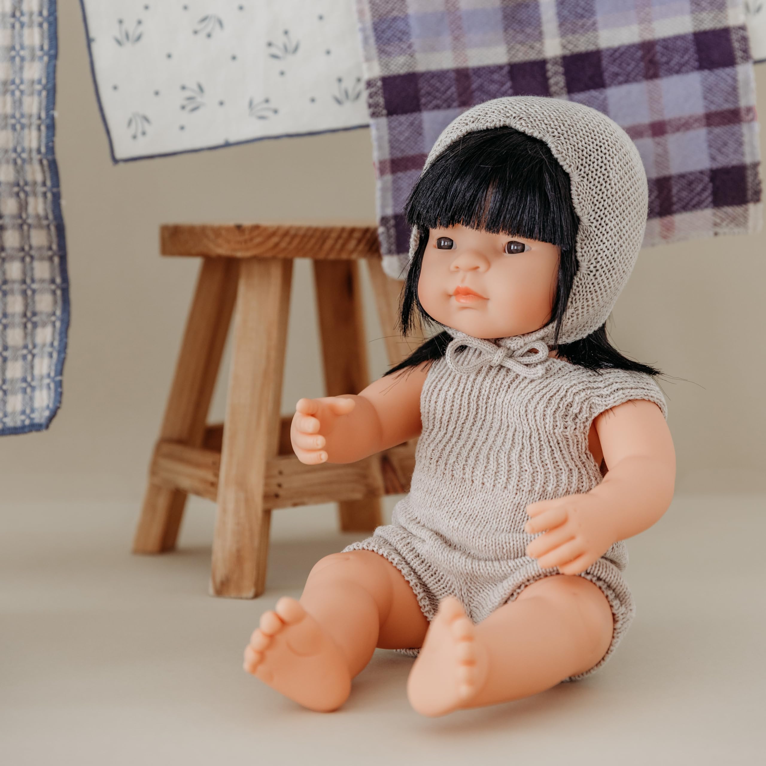 Miniland Babypuppe Asiatisches Mädchen 38 cm Vinyl