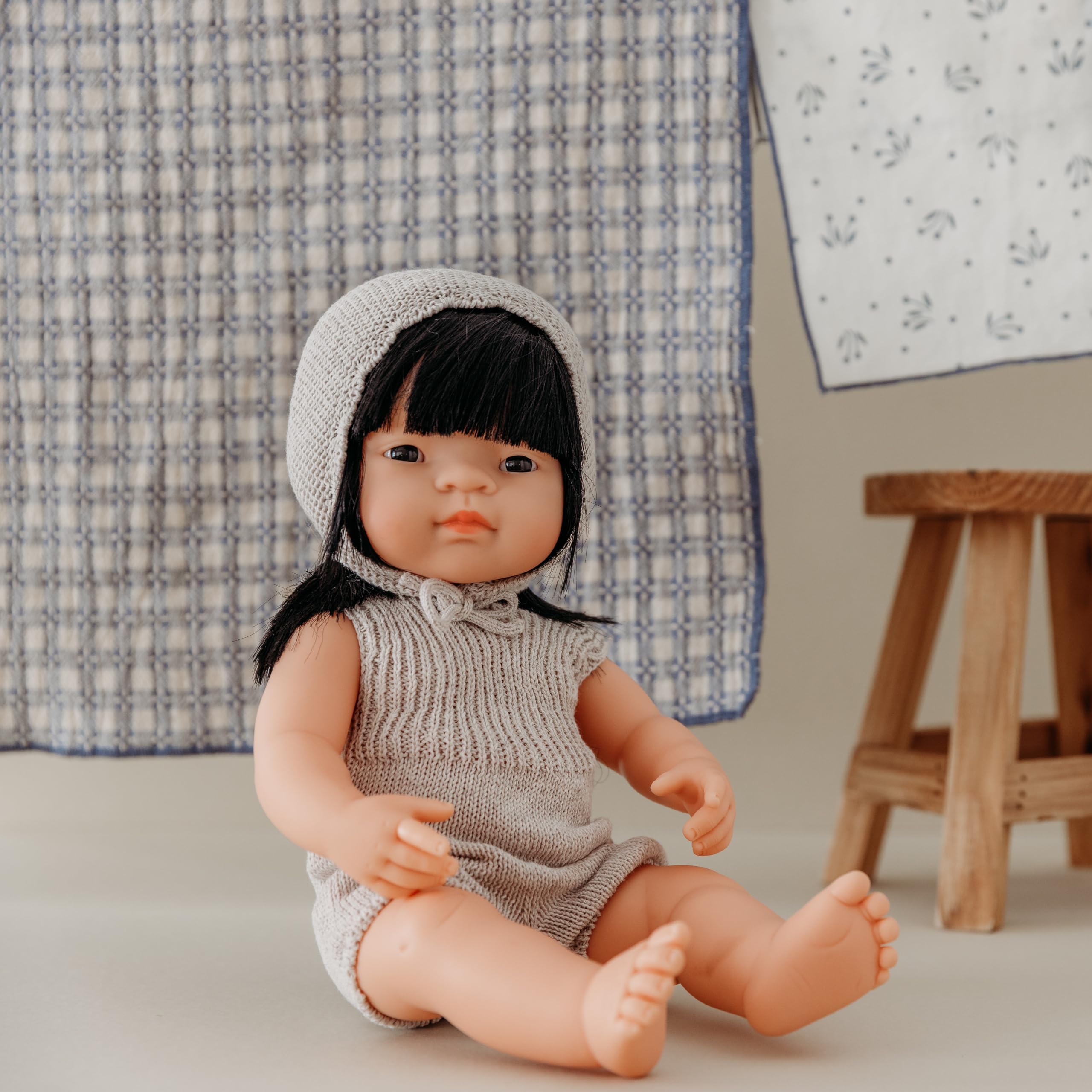 Miniland Babypuppe Asiatisches Mädchen 38 cm Vinyl