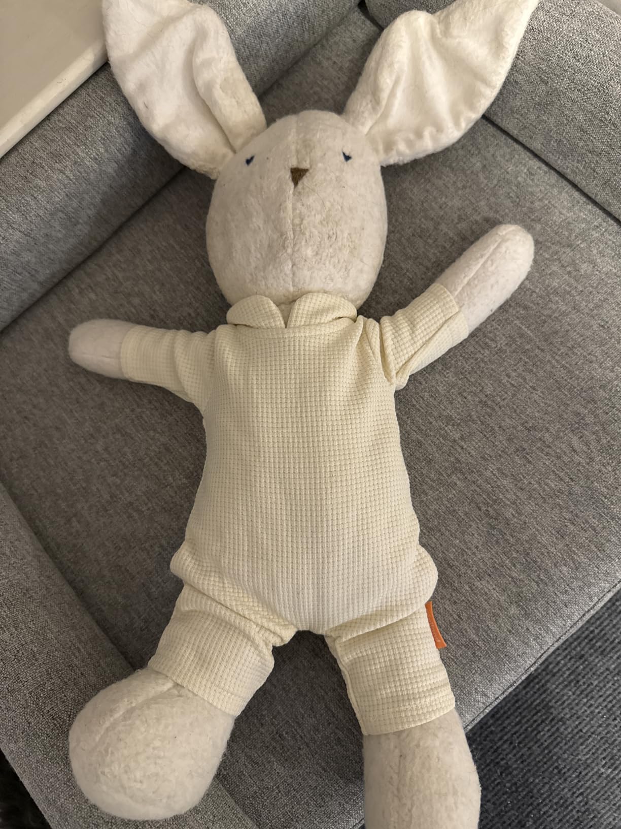Miniland Puppenpyjama mit Mütze beige 38 cm