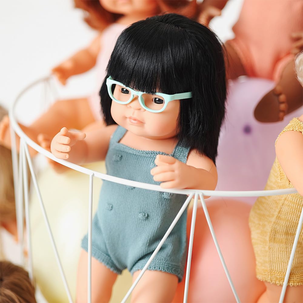 Miniland Colourful Edition Puppe 38 cm Asiatisch mit Brille