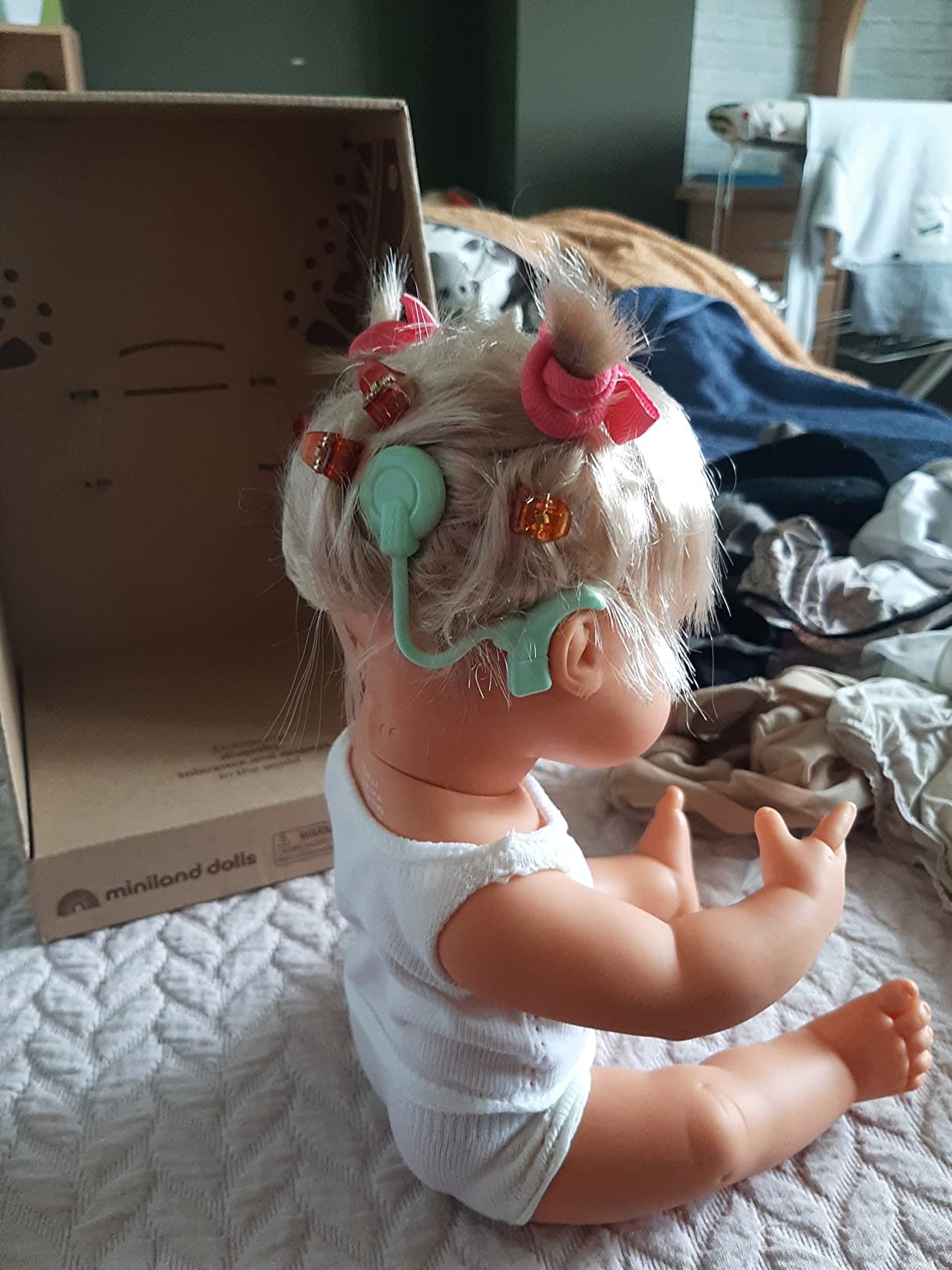 Miniland Dolls 31115 Babypuppe 38cm mit Hörgerät