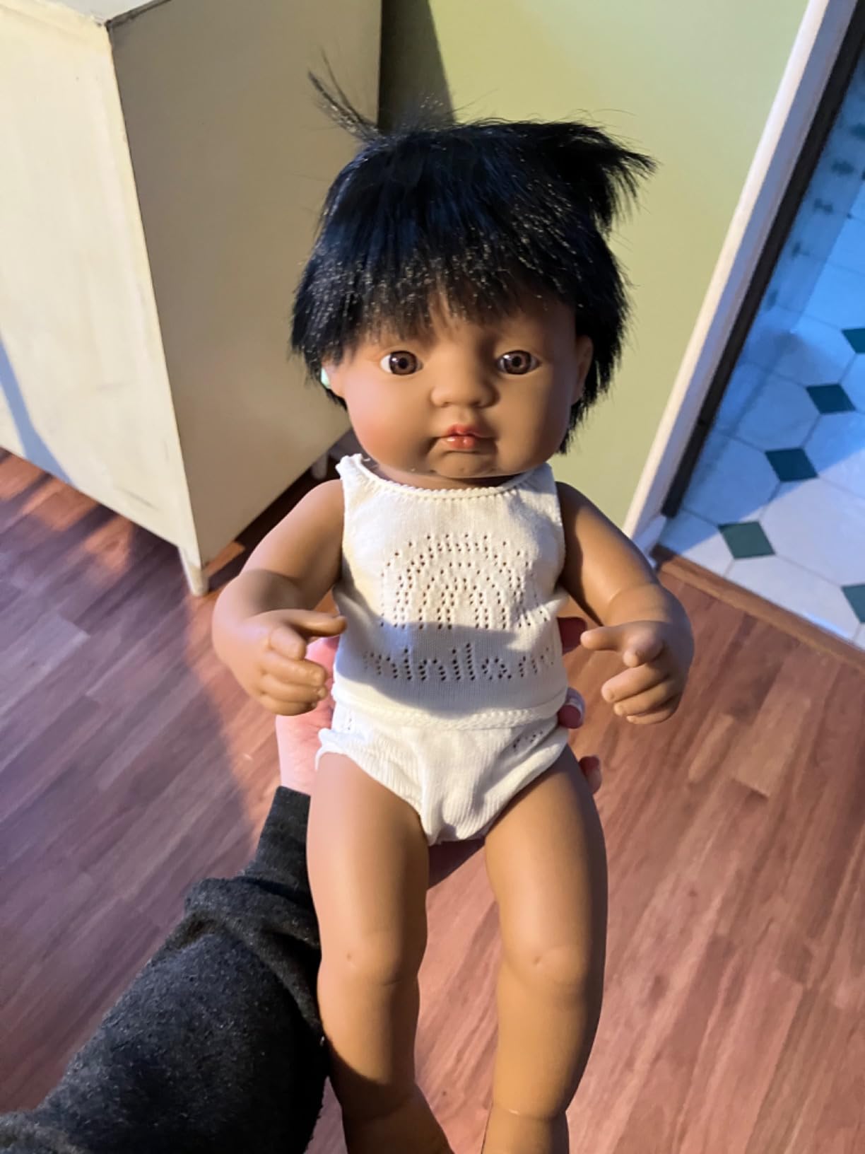 Miniland Puppe Südamerikanischer Junge 38cm Hörgerät