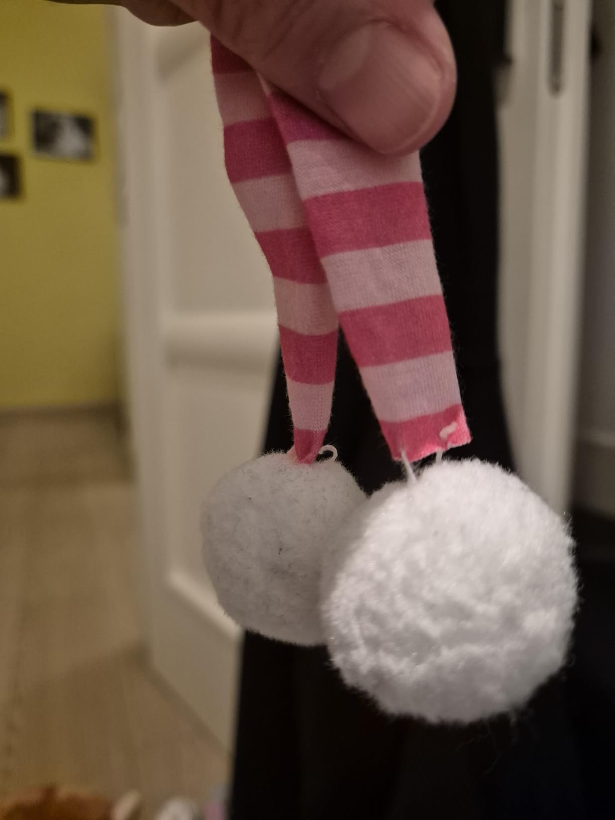Miniland Puppenkleidung Hose und Schal 32 cm
