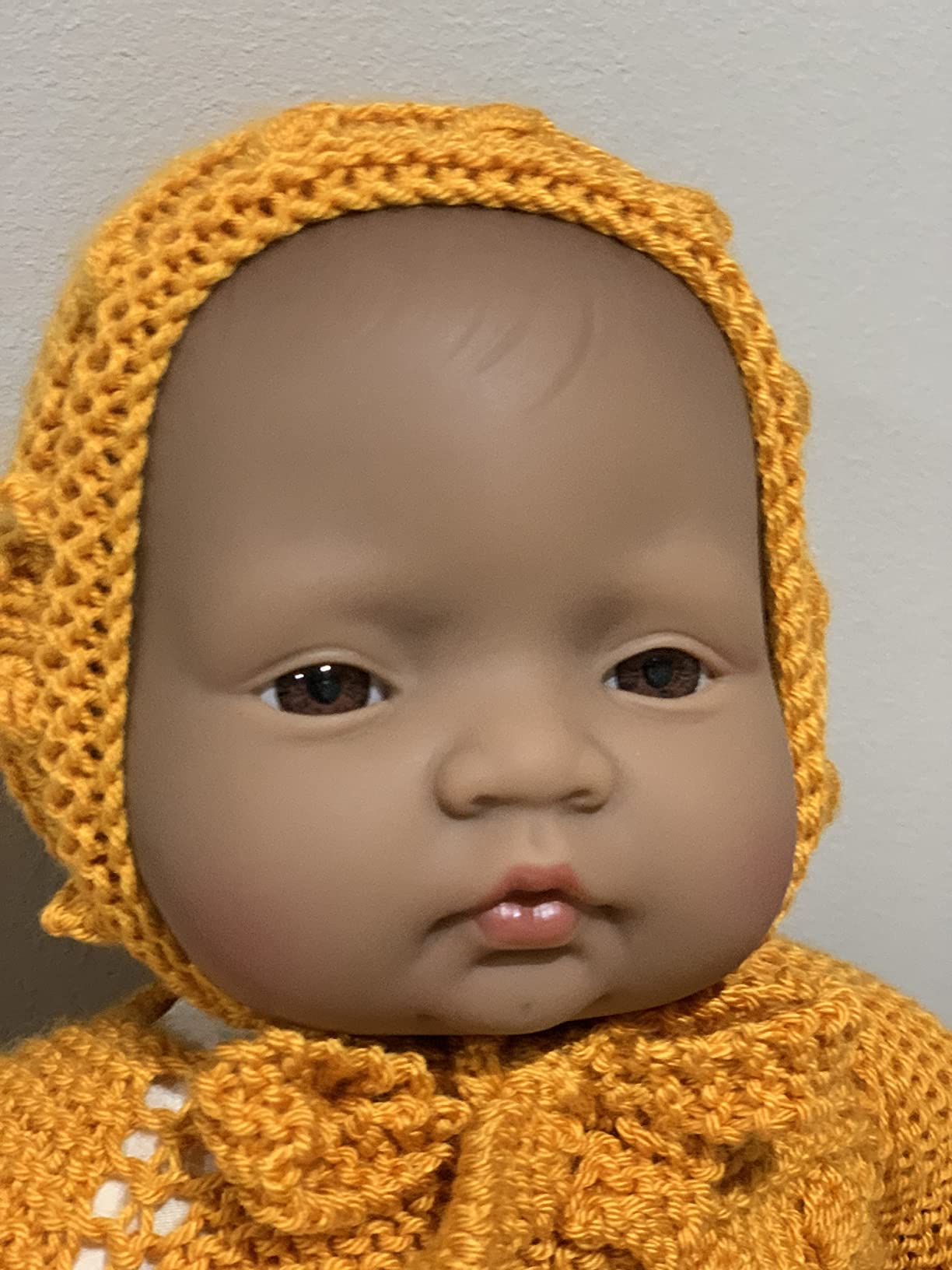Miniland Dolls 31067 Babypuppe 40 cm Südamerikanisch